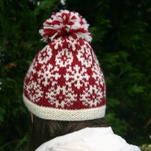 snow day hat, a stranded knitting design using Dale of Norway Freestyle yarn