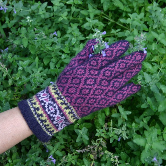Knitting Pattern for Ladies' Fair Isle Gloves