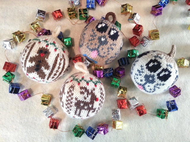 Christmas balls knitting patterns